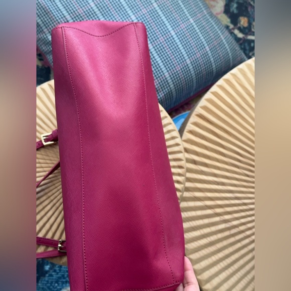 Tory Burch Robinson Raspberry Pink Saffiano Leather Tote - Picture 11 of 12